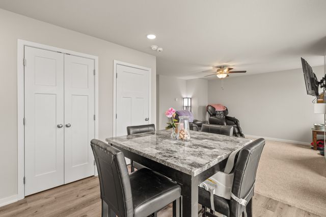 2720 21st Street SW, Altoona, IA 50009