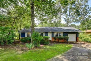 536 Long Shoals Road, Arden, NC 28704