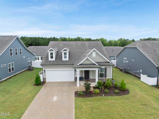 129 Alumroot Road Road, Holly Springs, NC 27540