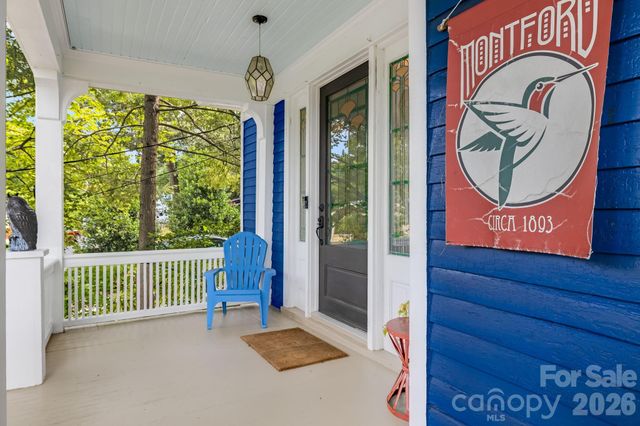 9 Houston Street, Asheville, NC 28801