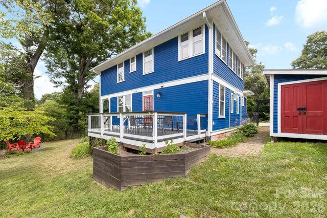 9 Houston Street, Asheville, NC 28801