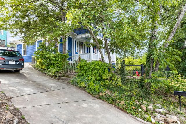 9 Houston Street, Asheville, NC 28801