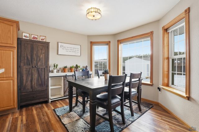 10161 VENTURA LN, Summerset, SD 57718