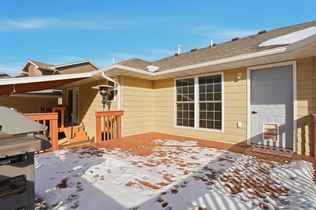 10161 VENTURA LN, Summerset, SD 57718