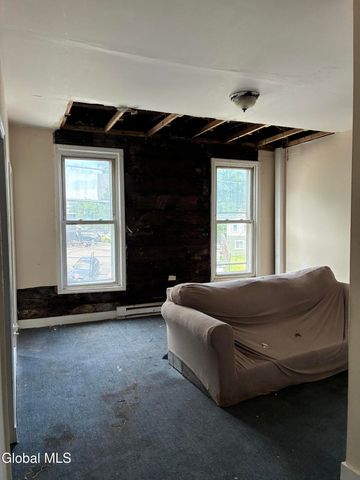 104 2nd Avenue, Albany, NY 12202