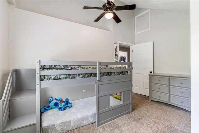 41 dexter rock Road, Lincoln, RI 02865