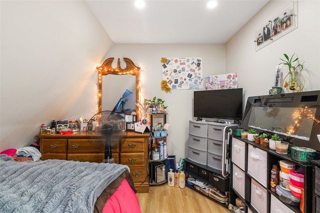 41 dexter rock Road, Lincoln, RI 02865