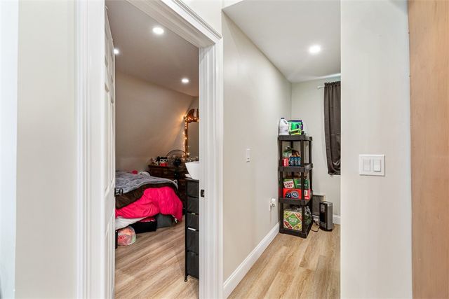 41 dexter rock Road, Lincoln, RI 02865