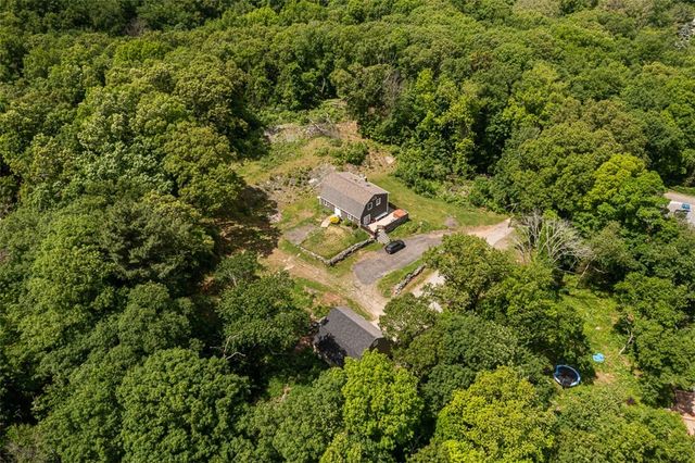 41 dexter rock Road, Lincoln, RI 02865