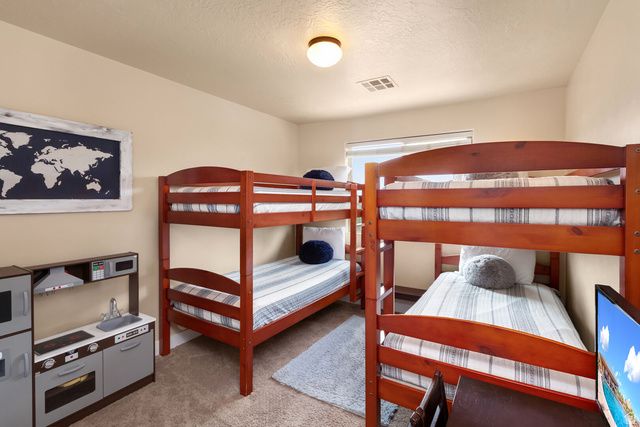 4182 E TORREY DR, Washington, UT 84780