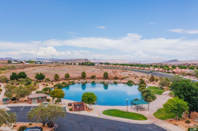 4182 E TORREY DR, Washington, UT 84780