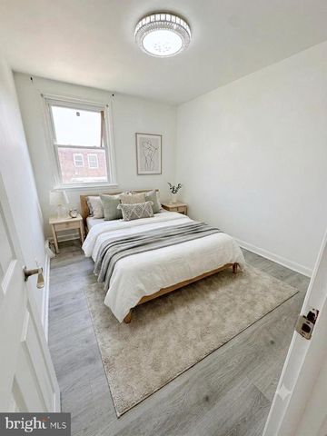 2325 OAKMONT ST, Philadelphia, PA 19152