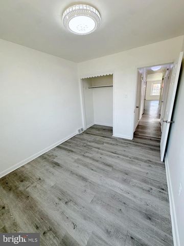2325 OAKMONT ST, Philadelphia, PA 19152