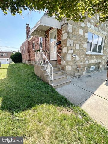 2325 OAKMONT ST, Philadelphia, PA 19152