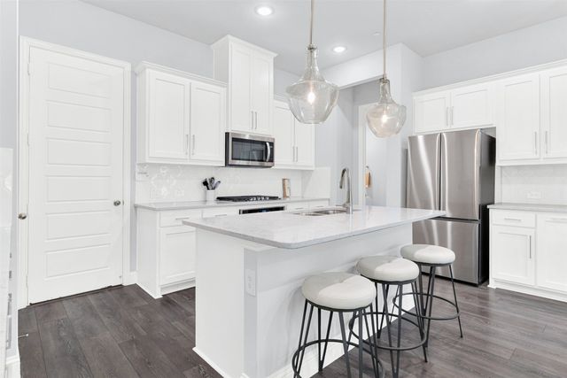 12960 Wymeth Drive, Farmers Branch, TX 75234