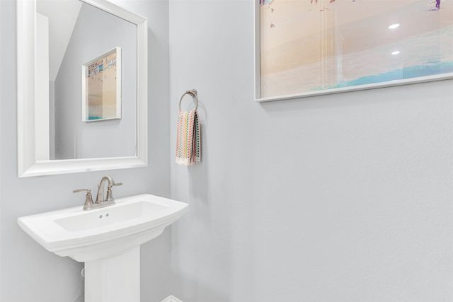 12960 Wymeth Drive, Farmers Branch, TX 75234