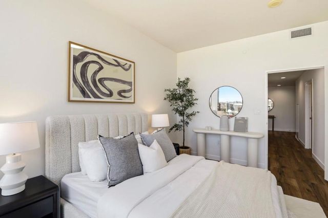 38 N Almaden Boulevard 1220, San Jose, CA 95110