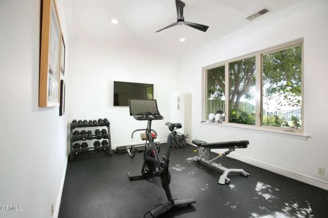 1336 Sugar Loaf Drive, La Canada Flintridge, CA 91011