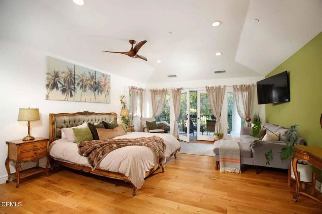 1336 Sugar Loaf Drive, La Canada Flintridge, CA 91011