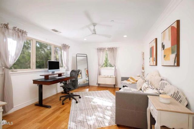 1336 Sugar Loaf Drive, La Canada Flintridge, CA 91011