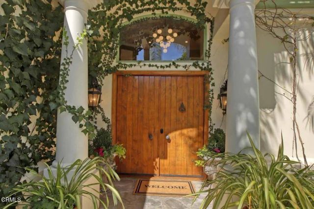 1336 Sugar Loaf Drive, La Canada Flintridge, CA 91011