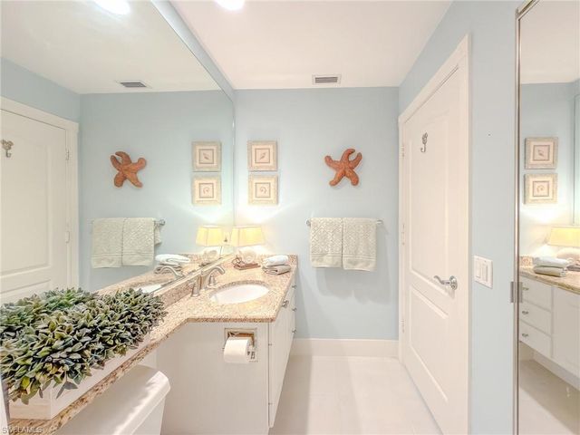 3356 Cayman LN, Naples, FL 34119