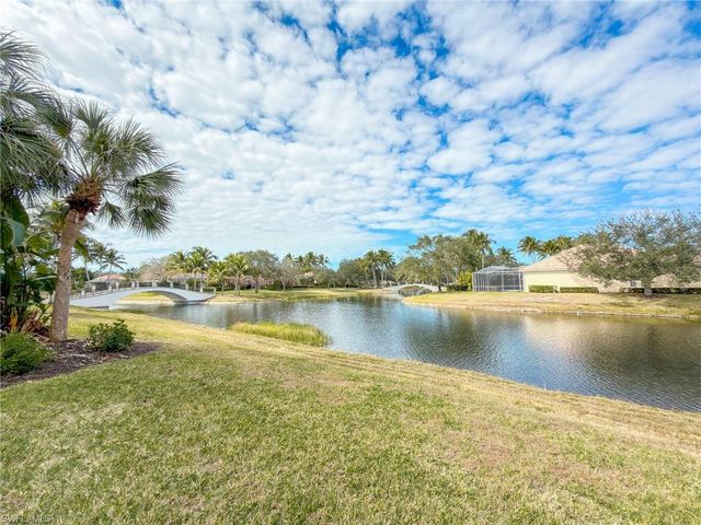 3356 Cayman LN, Naples, FL 34119