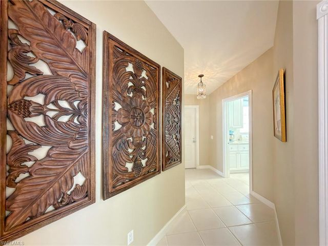 3356 Cayman LN, Naples, FL 34119