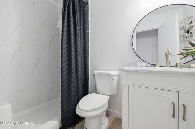 12713 Cambridge Boulevard, Ocean Springs, MS 39564