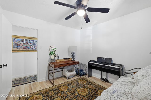 12713 Cambridge Boulevard, Ocean Springs, MS 39564