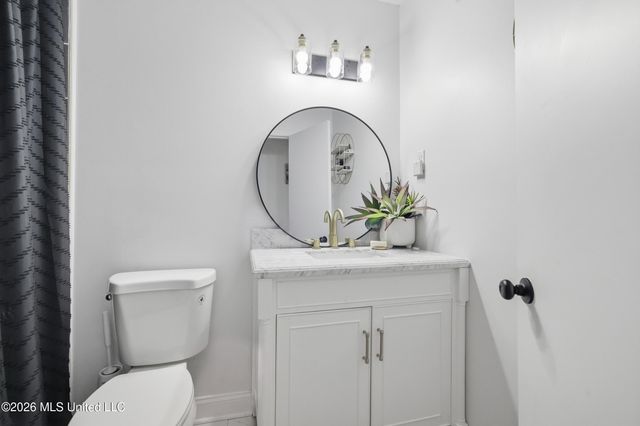 12713 Cambridge Boulevard, Ocean Springs, MS 39564