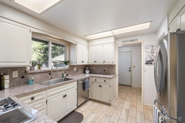 1325 304th Street E, Roy, WA 98580