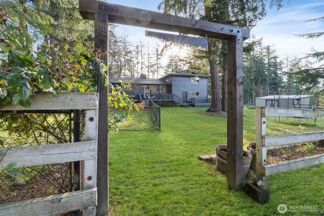 1325 304th Street E, Roy, WA 98580