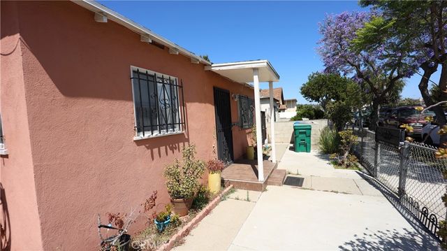 1125 E Salt Lake Street, Long Beach, CA 90806
