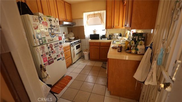 1125 E Salt Lake Street, Long Beach, CA 90806
