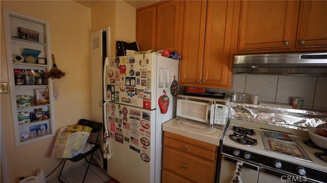 1125 E Salt Lake Street, Long Beach, CA 90806