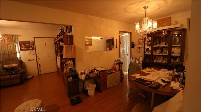 1125 E Salt Lake Street, Long Beach, CA 90806