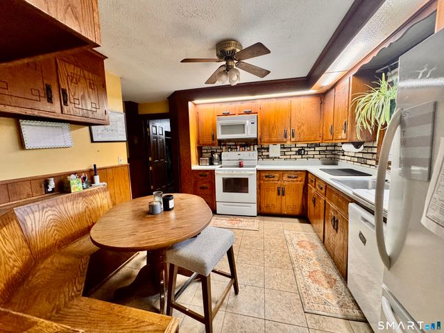 133 Route 198, Woodstock, CT 06282
