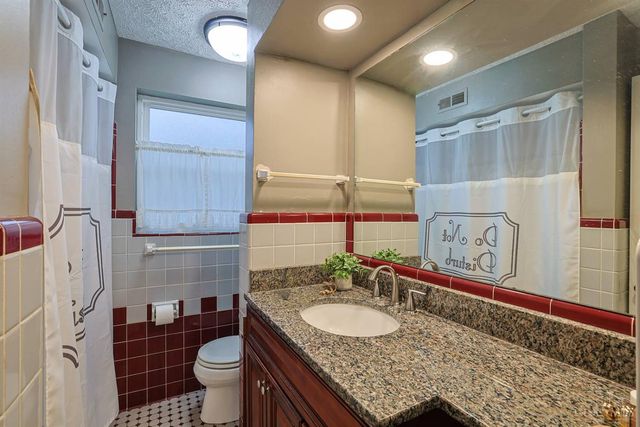 10108 Zig Zag Road, Blue Ash, OH 45242