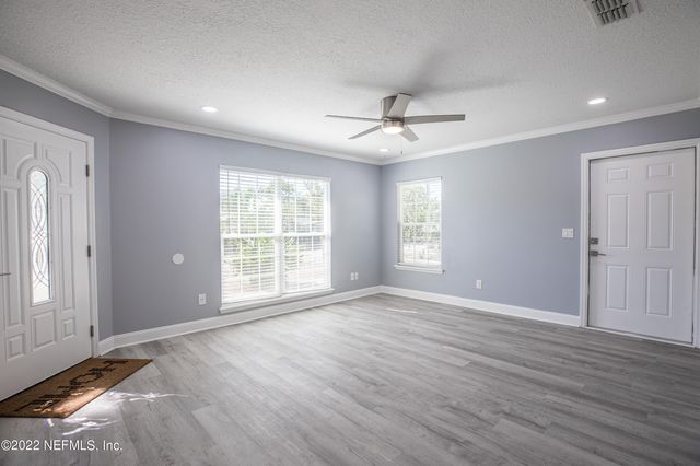 185 DONNER Road, Atlantic Beach, FL 32233