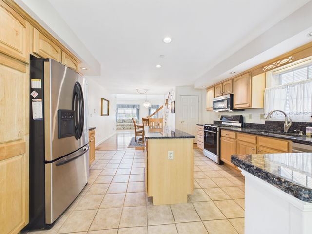 23 Abbey Lane, Meredith, NH 03253
