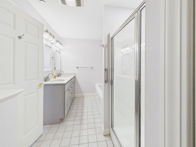 23 Abbey Lane, Meredith, NH 03253