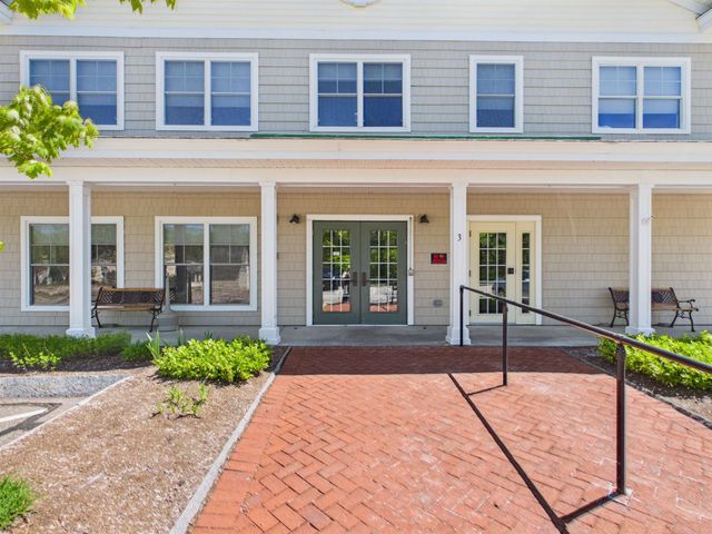 23 Abbey Lane, Meredith, NH 03253