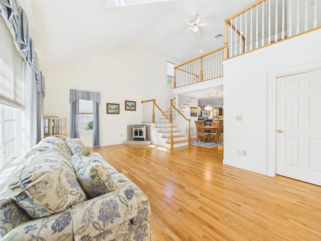 23 Abbey Lane, Meredith, NH 03253
