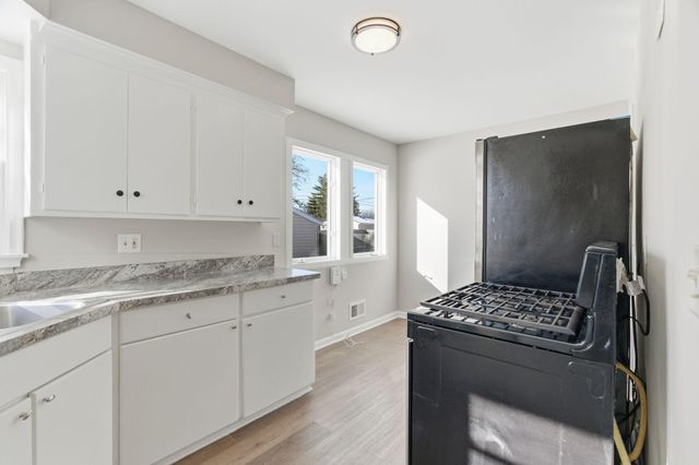 4409 Adair Avenue N, Crystal, MN 55422