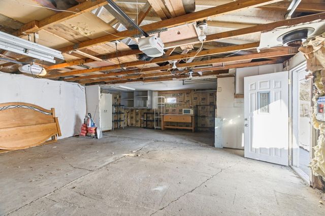 4409 Adair Avenue N, Crystal, MN 55422