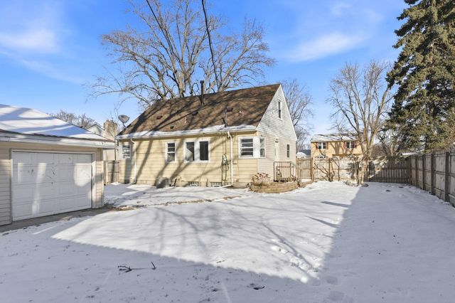 4409 Adair Avenue N, Crystal, MN 55422