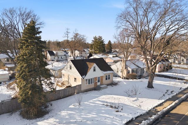 4409 Adair Avenue N, Crystal, MN 55422