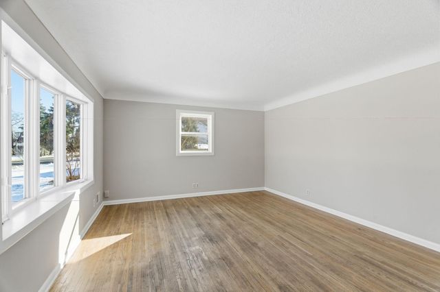 4409 Adair Avenue N, Crystal, MN 55422