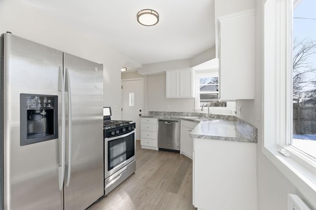 4409 Adair Avenue N, Crystal, MN 55422